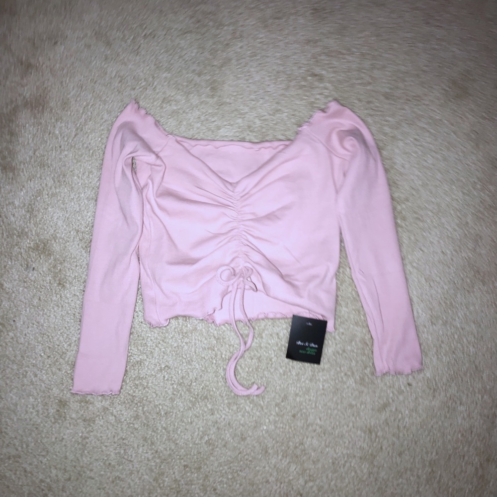 {{SOLD}} Off Shoulder Pink Crop Top